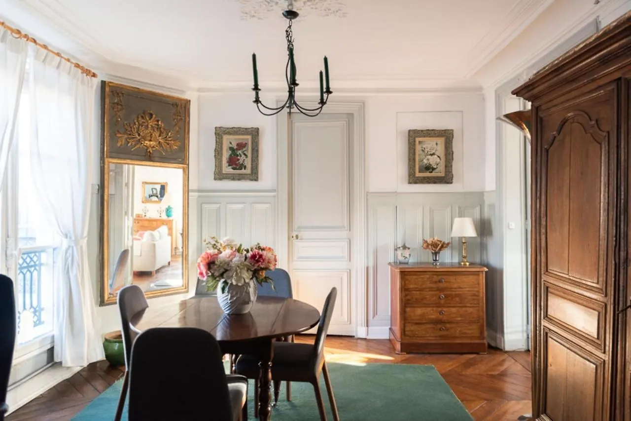 Beautiful 120M Near The Sainte-Chapelle Apartment Paris